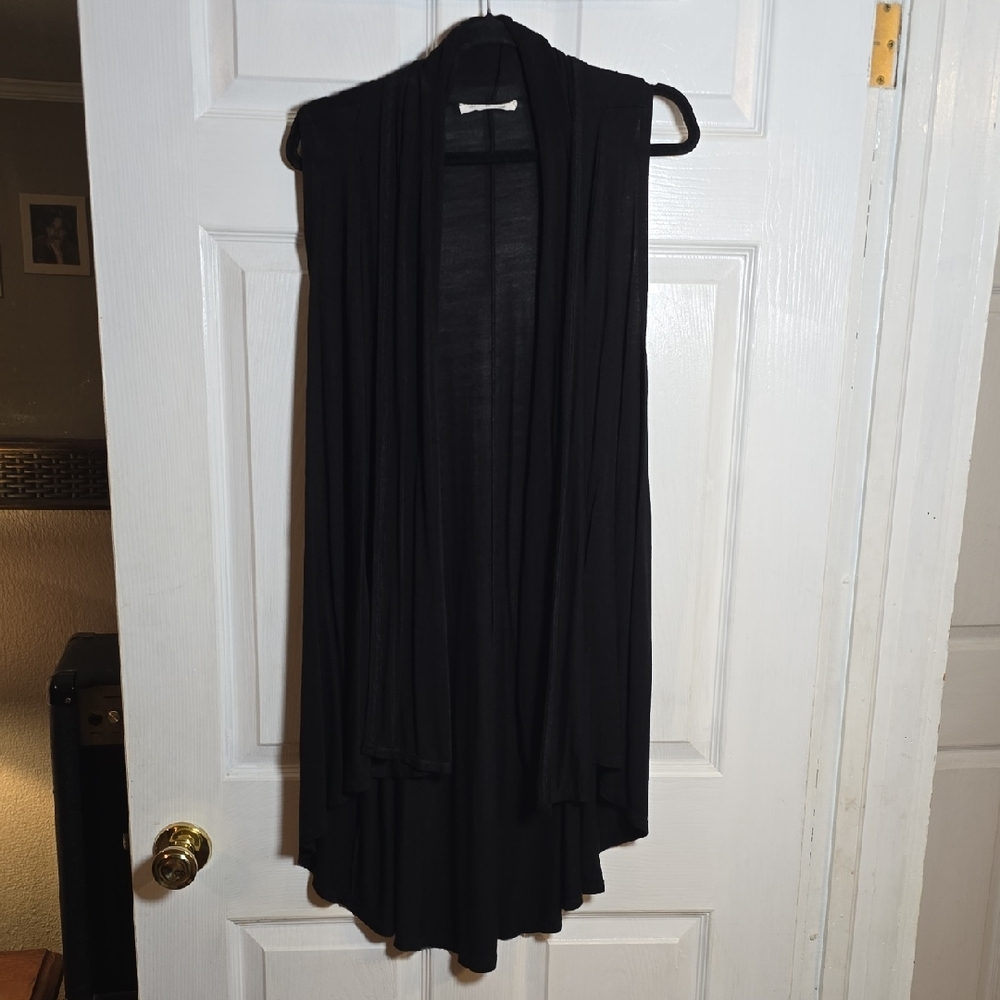 Caution To The Wind Womens One Size Fits Most Black Sleeveless Cardigan